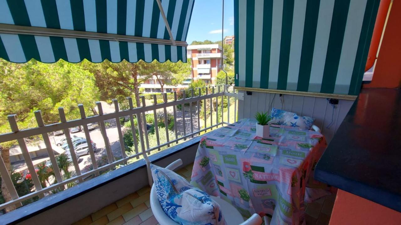 Relax Al Guardastelle - Free Parking & Air Condition - Swimming Pool Additional Pay 拉帕洛 外观 照片